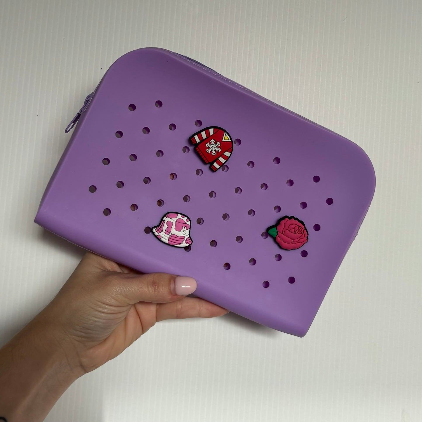Pochette violette (sans charm)